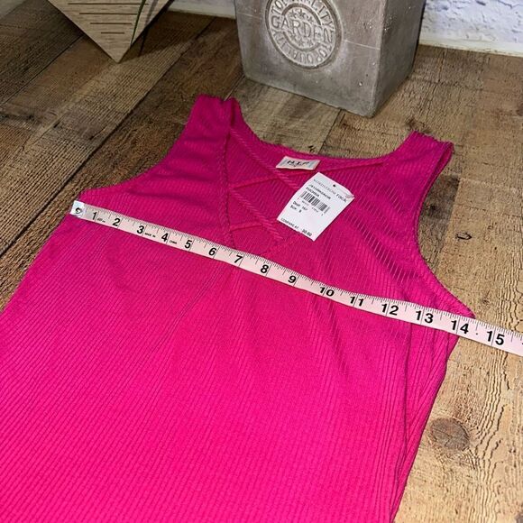 H.I.P. Tank pink happening in the present nwt - Picture 6 of 12